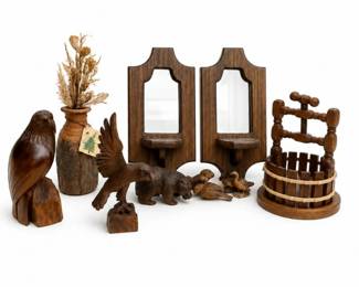 82 RusticCabinDecorLotWoodCarvingsMirrors