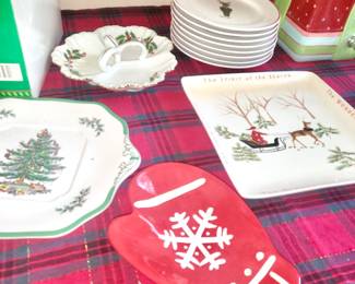 Collectible ceramic serving dishes