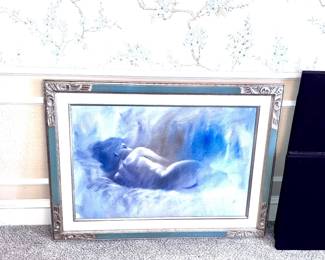 Beautiful Walmart with vintage frame of Lady