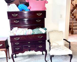 Tall boy, dresser