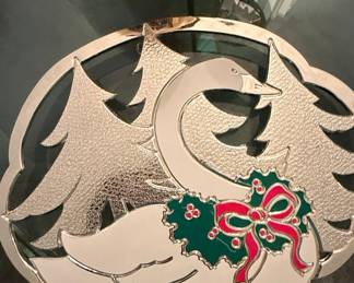 Wm. A. Rogers Christmas Swan Trivet