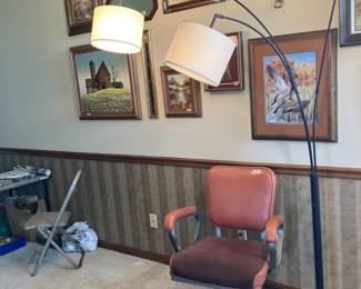 Arc floor lamp