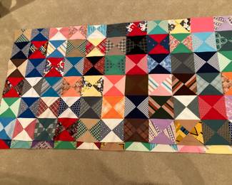 Polyester patchwork quilt