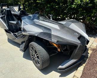 2016 Polaris slingshot