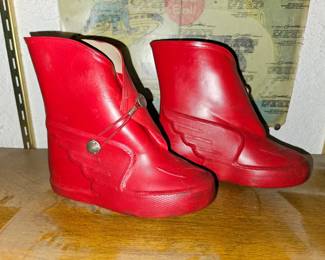 Red Ball kids space boots 