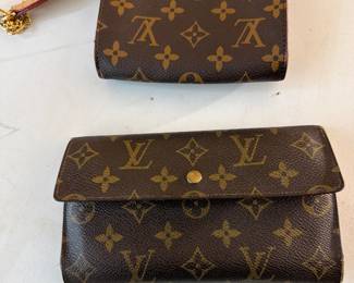 2- Louis Vuitton wallets