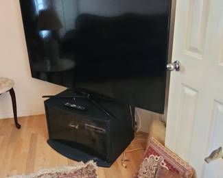 Samsung Flat-Panel LED Television
