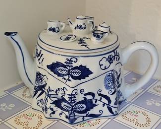 Norman Woods Fine China Teapot