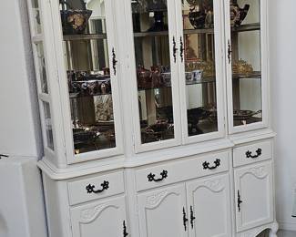 French Provincial Style China Cabinet Hutch