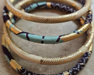 Japanese Fabric-Wrapped Bangle Set