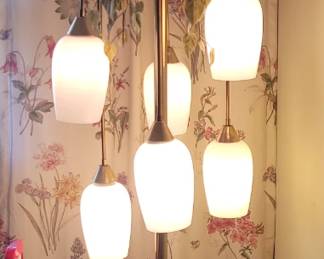 MCM tension pole lamp