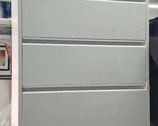 3-Drawer Lateral File Cabinet 1'6x2'11"