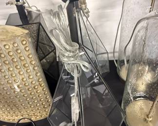 Geometric Faceted Glass Table Lamp