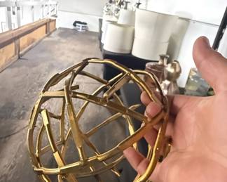 Gold Metal Wire Decorative Orb