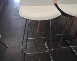 Emerald Home Furnishings Neo White Bar Stool