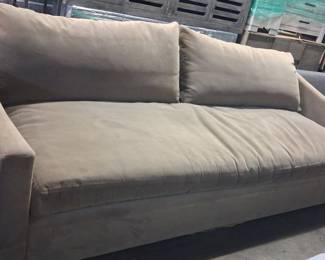 Verellen Upholstered Sofa 3'7"x8'