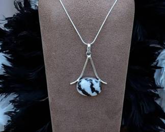 91 White Buffalo Turquoise Necklace