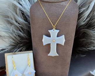 30 Iridescent Gray Cross Necklace Earrings