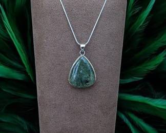 90 Moss Prehnite Pendant Necklace