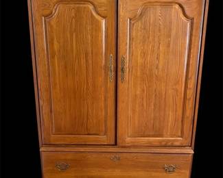 Vtg Golden Oak Entertainment Center