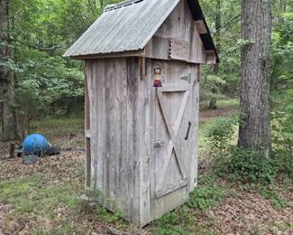 Rustic Wooden Outhouse Novelty Garden Shed