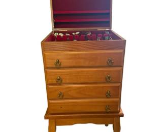 Oneida Silverware Set Standing 4Drawer Wooden Flatware Chest