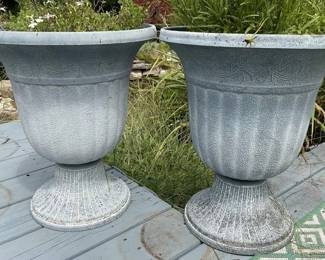 URN STYLE FLOWER POTS