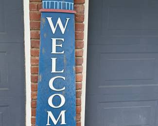 LARGE LIGHTHOUSE WELCOME DECOR