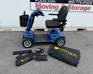 GOLDEN COMPANION 4 WHEEL ELECTRIC MOBILITY SCOOTER GC440