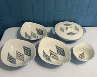 BEN SEIBEL BLUE DIAMONDS SERVING BOWLS
