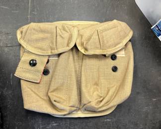 Mag pouches