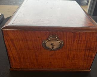 19C Tiger maple and rosewood box