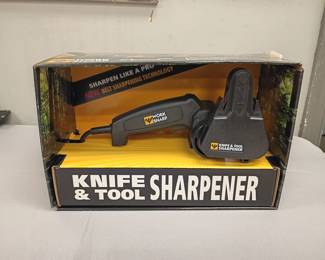knife sharpener new in box
