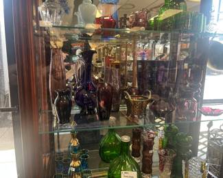 lots of glass and collectibles