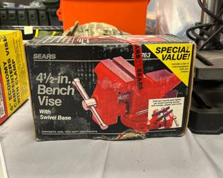 bench vise