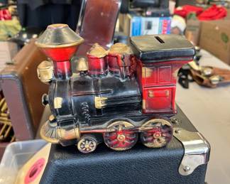 Train bank