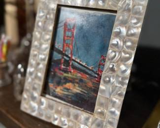 Capiz photo frame