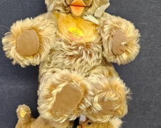 Steiff Zotty bear & friends.