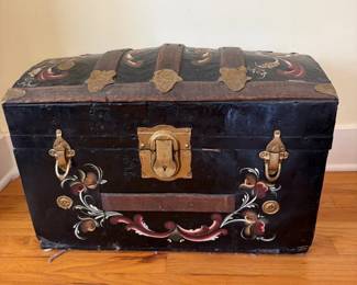 Vintage Trunk