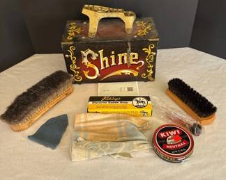 Vintage Shoe Shine Box