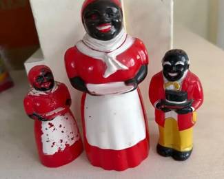 Aunt Jemima Syrup Container  Salt  Pepper Shakers