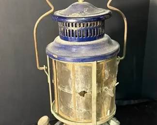 Vintage Kerosene Lantern