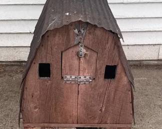 Old Barn, Lawn Decor