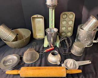 Vintage Hamilton Beach Malt Maker  Kitchen Gadgets