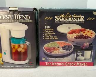 West Bend Iced Tea Maker  Snack Master Dehydrator