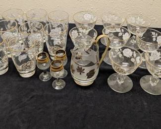 Rose Bouquet Glassware