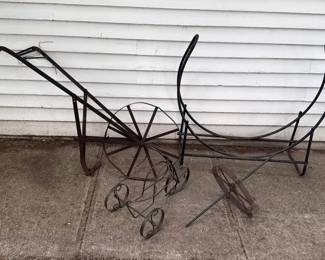 Lawn Decor  Wood Rack