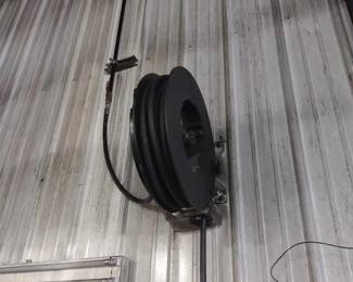 Wall Mounted Compressor Hose Spool