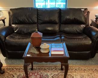 Leather electric reclining sofa