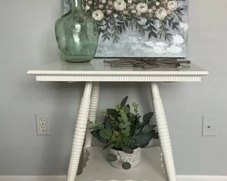 TABLE And GREENERY DECOR